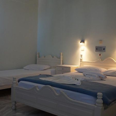Amanda Hotel Karlovassi Ngoại thất bức ảnh